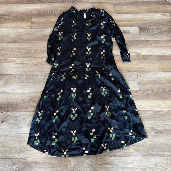 Rachel Pally Small Black Gail Printed V-Neck Long Sleeve Drop-Waist Maxi Dress - Picture 2 of 5